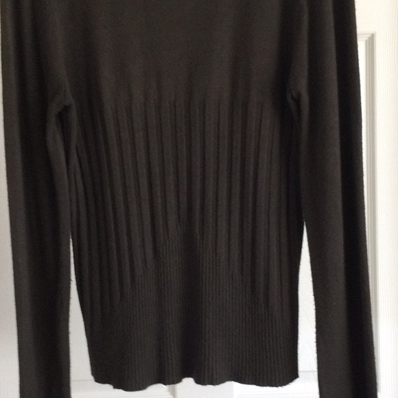 Mossimo Brown Sweater Size Medium - Picture 6 of 8